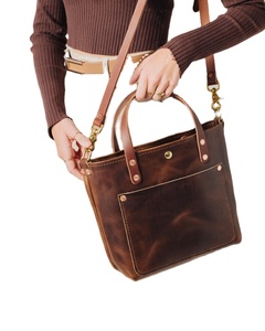 Vente en gros Sacs à bandoulière en cuir PU pour femmes Sacoches et sacs à main de luxe pour dames - Product Image 1