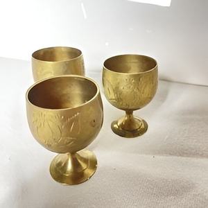 Handcrafted Modern Design Top Quality Brass Chalice <b>Goblet</b> for Communion and Ceremonies Religious Vessel for Church wholesale - Product Image 3
