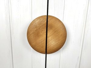 Poignée de meuble sculptée en bois moderne, accessoire de quincaillerie unique et durable pour tiroirs, armoires et placards - Product Image 5