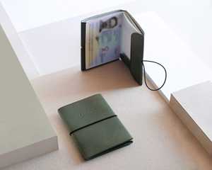 Porta Pasaportes Unisex de Cuero Genuino Ecológico, Personalizado, con Bloqueo RFID, Funda Protectora para Pasaporte - Product Image 2