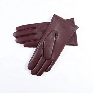Gants de conduite en cuir pour femmes, en peau de mouton véritable, colorés, personnalisés, compatibles avec les écrans tactiles - Product Image 3
