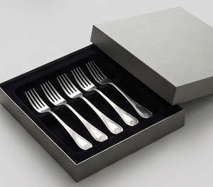 Ensemble de fourchettes en acier inoxydable de qualité supérieure, élégantes, pour la maison, les restaurants, les hôtels et les événements - Product Image 6