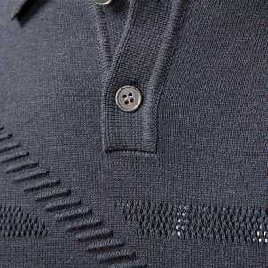 Suéter Polo de Punto Texturizado Refinado – Elegante Tejido Texturizado con Cuello Polo, Perfecto para Uso Casual, Cómodo y Versátil - Product Image 3