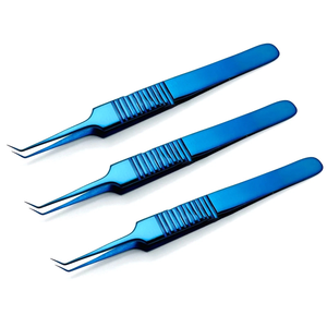 ชุดเครื่องมือปลูกผมไทเทเนียม 3 ชิ้น แบบ FUE  พร้อมคีมจับผมแบบงอ ยี่ห้อ Mahfooz - Product Image 3