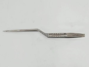 Porte-aiguille microchirurgical Yasargil à baïonnette, à mâchoires droites et courbées, pour anastomose microvasculaire et chirurgie de la base du crâne - Product Image 4