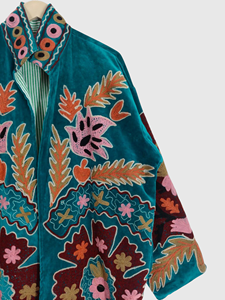 Floral Embroidered Velvet Jacket Mandarin Collar Full Sleeve Prairie Chic Style Plus Size Women'<b>s</b> Long Coat Autumn Wear - Product Image 4