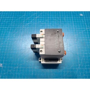 SMC VV5Q11-04-DAK00772 ใช้เป็นอะไหล่อุปกรณ์เซมิคอนดักเตอร์แบบมือสอง - Product Image 2