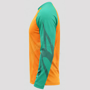 Jersey Deportivo Personalizado con Tu Propio Diseño a Bajo Precio, Jersey Deportivo con Manga Raglán en Oferta - Product Image 4