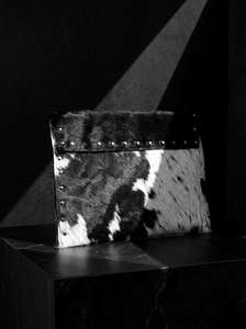 Housse pour ordinateur portable en cuir de vachette véritable de qualité supérieure, grande capacité, faite à la main, style vintage, pochette en cuir véritable LHNS-0002 - Product Image 4