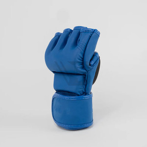 Gants de boxe MMA demi-doigts pour hommes à bas prix, service OEM, gants de frappe en cuir de haute qualité, respirants, fabriqués au Pakistan - Product Image 2