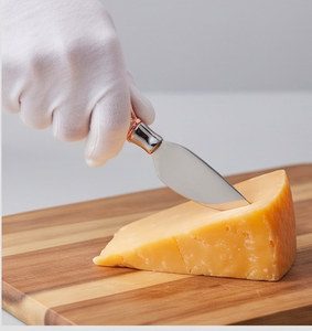 Ensemble de 3 couteaux à fromage en forme d'abeille avec manches en cuivre, fourchette et spatule en acier inoxydable pour la cuisine - Product Image 4