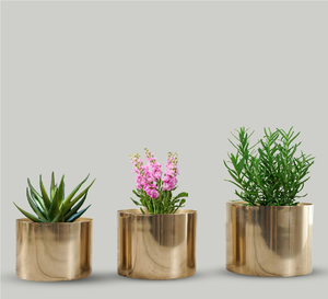 Pot de fleurs décoratif en laiton, fabrication artisanale, grand pot de sol robuste en laiton, fourni par l'usine - Product Image 1