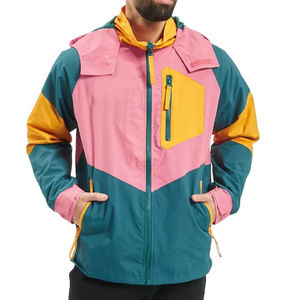 Veste d'hiver imperméable coupe-vent pour homme, conçue pour une utilisation en extérieur par temps pluvieux, froid et vent fort. - Product Image 1