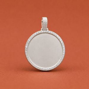 จี้เพชรโมอิสซาไนต์ทรงกลมแท้สวยงามประดับเพชร - Product Image 1