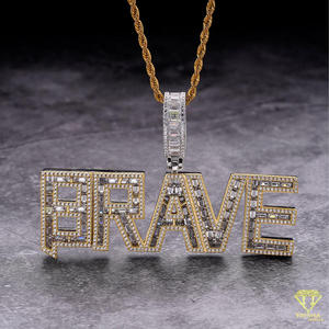 สร้อยคอจี้เพชร "BRAVE" สไตล์ฮิปฮอปสุดหรู ชุบทอง ประดับเพชรเลี้ยงในห้องปฏิบัติการ เครื่องประดับแฟชั่น - Product Image 2