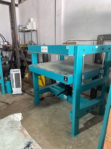 เครื่องอัดแผ่นพลาสติกรีไซเคิลอุตสาหกรรมแบบเย็น ระบบไฮดรอลิกอัตโนมัติ เป็นมิตรกับสิ่งแวดล้อม ความสูง 1 เมตร - Product Image 4