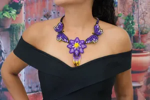 Collier papillon mexicain élégant de haute qualité pour anniversaire, Noël, mariage, anniversaire de mariage - Product Image 1