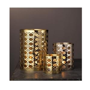 Portavelas artístico de metal, diseñado para promover la relajación, la concentración espiritual y la estética interior. - Product Image 1