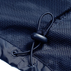 Chaqueta impermeable con capucha optimizada para exploradores con estilo de vida activo, que ofrece tela cortavientos, sistema de ventilación y movilidad. - Product Image 6