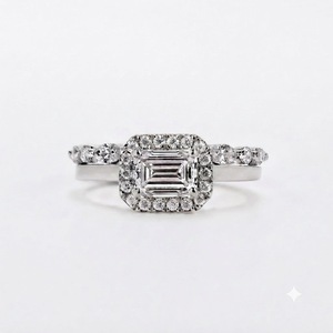 Ensemble de bagues de fiançailles Halo certifiées IGI 2,44 carats en or massif 18 carats, ensemble nuptial avec bague en diamant taille émeraude antique et alliance assortie - Product Image 3