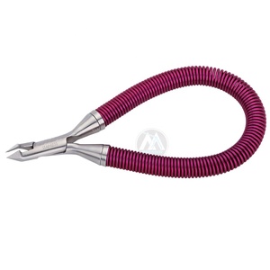 MAQNSCO Cortaúñas de Colores Surtidos con Agarre Snip Spiral Spring Cutticle Nipper Instrumentos de Belleza en Azul y Rosa - Product Image 1
