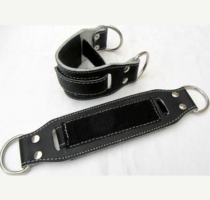 Correa de Tobillo Ligera de Cuero para Levantamiento de Pesas, Ajustable y Cómoda, Soporte para Ejercicios de Piernas con Máquina de Cable en el Gimnasio - Product Image 5