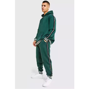 Ensemble de survêtement vert à capuche pour homme, manches longues, couleur unie, sweat-shirt et pantalon décontractés avec poches latérales, idéal pour l'automne - Product Image 2