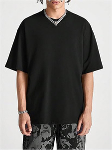 เสื้อยืดคอกลมแขนสั้นสีดำสำหรับผู้ชาย ตกแต่งด้วยคริสตัล เหมาะสำหรับฤดูร้อน  ผ้าหนา  รับสกรีนโลโก้ตามสั่ง - Product Image 3