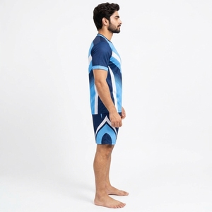 Tenue de football haut de gamme avec matériau à séchage rapide, finition soignée et construction robuste, idéale pour les commandes d'équipe et l'entraînement - Product Image 6