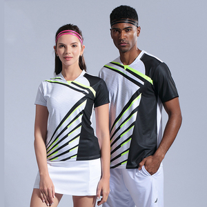 Vêtements d'entraînement de tennis sur mesure de qualité supérieure, uniformes de tennis par sublimation pour hommes et femmes, fabrication en gros - Product Image 1