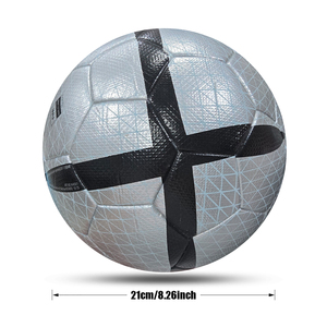 Ballon de football classique, motif gaufré argenté et noir, durable, haute rétention d'air, 410g, pour entraînement et match - Product Image 4