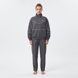 Conjunto Deportivo Personalizado con Logotipo para Mujer, Sudadera Holgada de Poliéster con Media Cremallera, Color Blanco Sólido con Ribete en Contraste - Product Image 5
