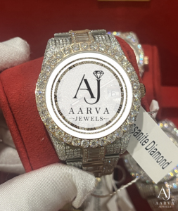 AARVA JEWELS นาฬิกาหรูสำหรับผู้ชายแนวฮิปฮอปหน้าปัดทรงกลมโทนสีทอง โมอิสซาไนต์ ควอตซ์ สายสแตนเลส - Product Image 5