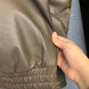 Chaqueta Bomber de Diseño Premium para Hombre, Cuero Marrón, OEM/ODM, Personalizable, Corte Moderno, Estilo Vintage para Motociclistas - Product Image 6