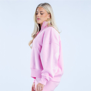 Sweat-shirts à col montant pour femmes, rose bonbon, en molleton de coton, avec fermeture éclair quart, coupe oversize, confortables, qualité supérieure, vente en gros, logo personnalisé - Product Image 3