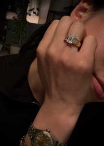 Anillo Unisex de Oro de 14K con Diamante Cultivado en Laboratorio con Corte Esmeralda Certificado por IGI, Estilo Lujoso para Boda o Compromiso, OEM - Product Image 2