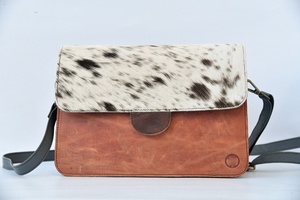 Cuir véritable Brun Couleur Vache Hide Hair On Flap Sac à bandoulière en cuir véritable Sac de selle mode en cuir véritable pour femmes - Product Image 2