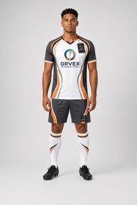 Uniforme de football en polyester respirant avec logo personnalisé 2024, taille plus, vente en gros, service de conception OEM ODM, vêtements de football unisexes - Product Image 1