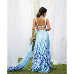 Ensemble Lehenga en satin peint à la main Amaira, col sans bretelles, tenue ethnique de mariage et de fête pour femmes, de la région du Rajasthan, toutes saisons - Product Image 4