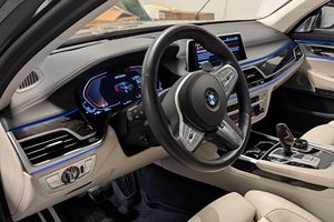 NEATLY USED 2020 M7 60I XDRIIVE - Product Image 3