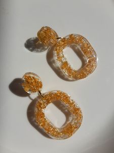 ต่างหูเรซิ่นทำมือ ต่างหูแบบหนีบ เครื่องประดับงานปาร์ตี้สไตล์คลาสสิก - Product Image 1