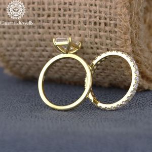Bague de fiançailles classique en moissanite taille coussin, en argent, certifiée IGI, pour femme, sertie à griffes - Product Image 4