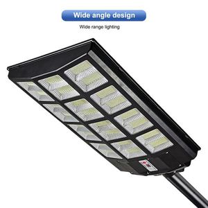 Lampione Solare LED Commerciale IP67 200W-300W con Sensore Crepuscolare, Corpo in ABS, Emissione Bianca, Certificato ROHS per Uso in Giardino - Product Image 2