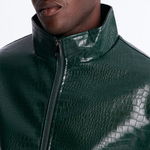 Blouson Bomber Homme en Cuir PU Vert avec Logo Personnalisé, Col Rabattu, Fermeture Éclair, Motif Crocodile Gaufré, Vêtement d'Extérieur Décontracté - Product Image 3