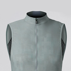 Gilet réfléchissant pour hommes, haute visibilité, tissu en maille de polyester, gilet de sécurité pour la course à pied et le cyclisme, coupe-vent pour hommes - Product Image 4