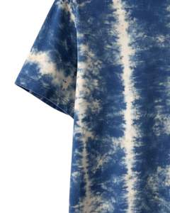 T-shirt bleu tie-dye pour homme, col rond, manches courtes, coton, streetwear décontracté, lavage vintage, personnalisable, OEM, fournisseur en gros de t-shirts - Product Image 5