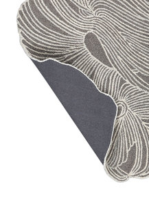 Tapis en laine fait main sur mesure, forme libre, inspiré de la nature, couleur gris, poils longs, tufté à la main, luxe, antidérapant, PET - Product Image 2