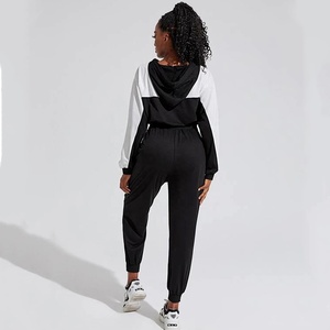 Latest Fashion Womens <b>Tracksuits</b> Womens Jogging Set Wholesale Women <b>Tracksuit</b> Set Casual Streetwear - Product Image 3