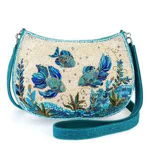 Bolso de Hombro/Bandolera de Lujo Hecho a Mano con Diseño de Vida Marina, Bordado de Peces con Perlas, Elegante Regalo para Mujer - Product Image 1