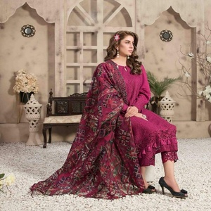 Colección de invierno Tawakkal para mujer, viscosa bordada, 3 piezas, Sari, estampado digital, volumen Noor E Saba - Product Image 5